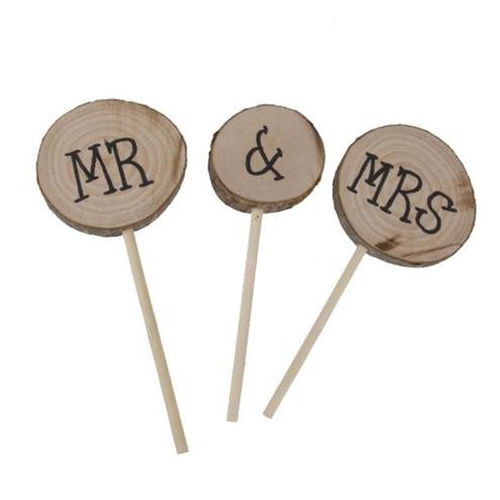 Round Wooden Mr and Mrs Cake Topper