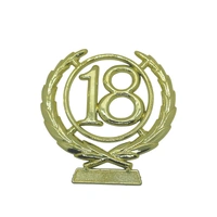 Gold Plastic 18 Wreath 6.5cm