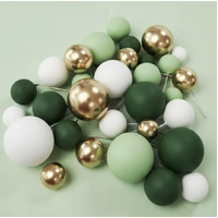 GREEN, WHITE, GOLD DECO FOAM 32 PC SET