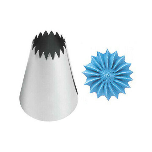 Wilton Large Open Star Piping Tip #8B