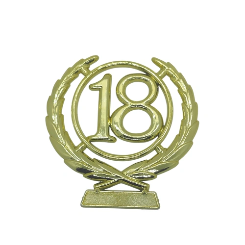 Gold Plastic 18 Wreath 6.5cm