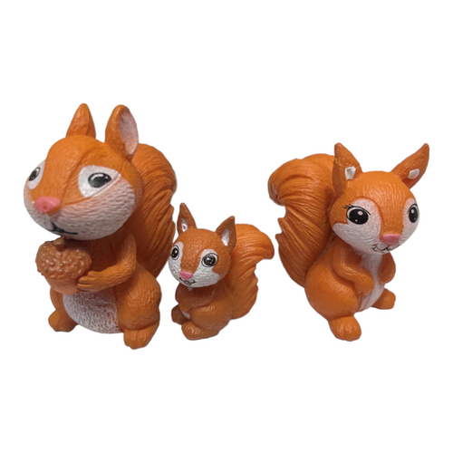 Squirrel Family Mini Decorations